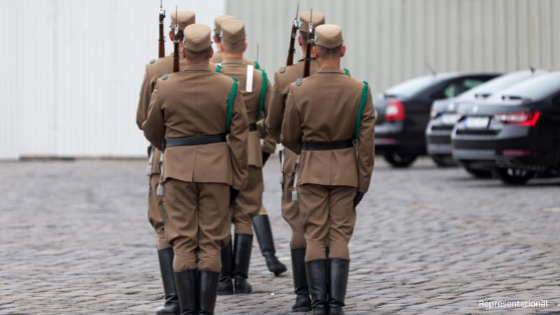 National Guard deployment to Chicago sparks legal and political battle