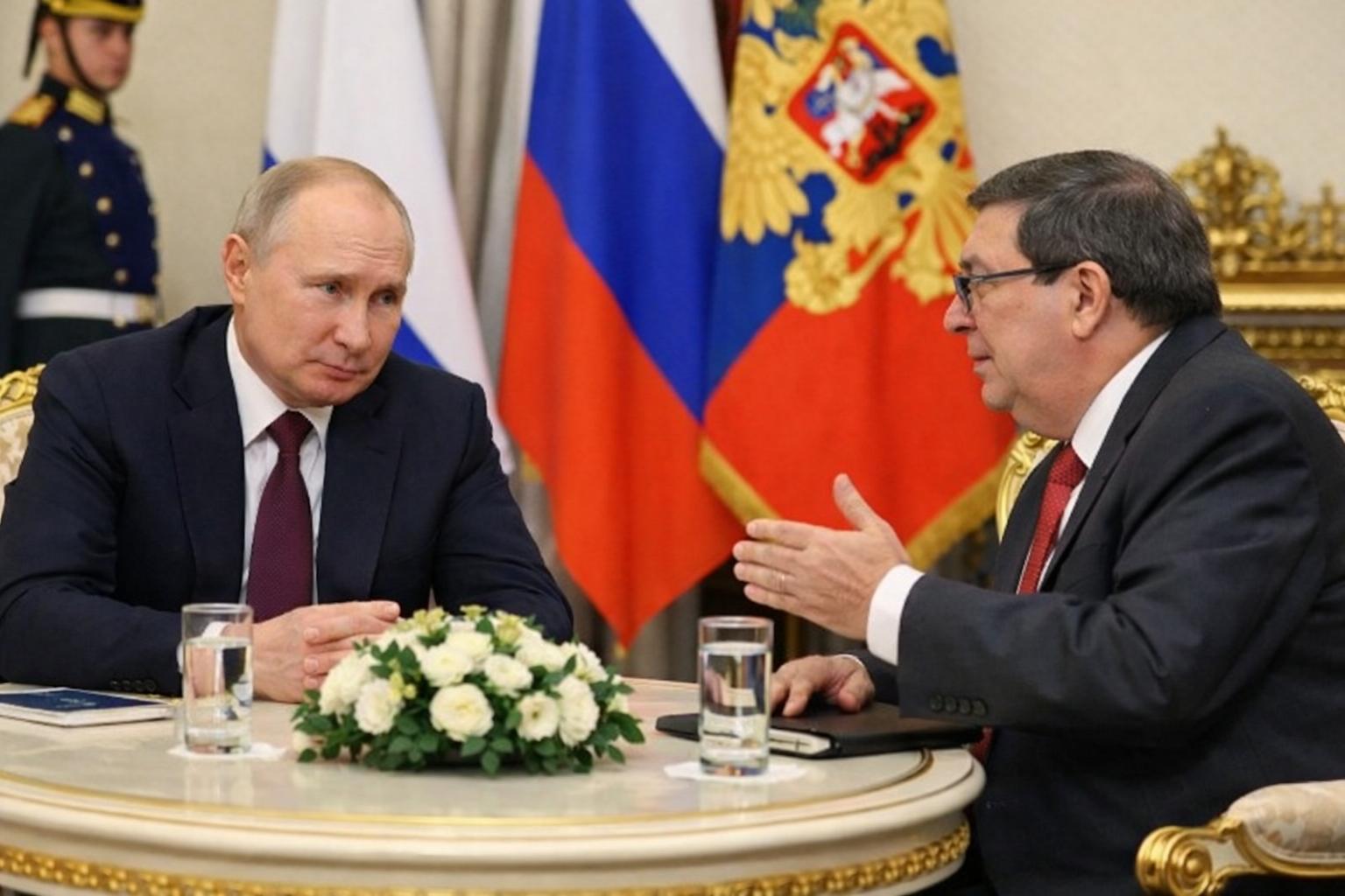 Putin calls new US sanctions on Cuba unacceptable after Kremlin meeting