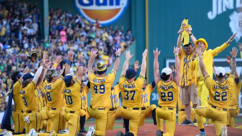 Savannah Bananas bring banana ball to Chicago for first time this week