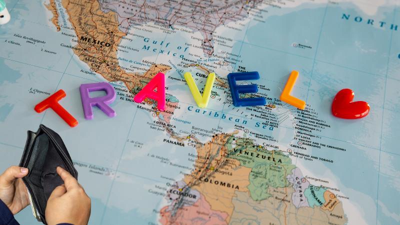 U.S. Consumer Spending on Travel Drops in 2025 Amid Economic Uncertainty