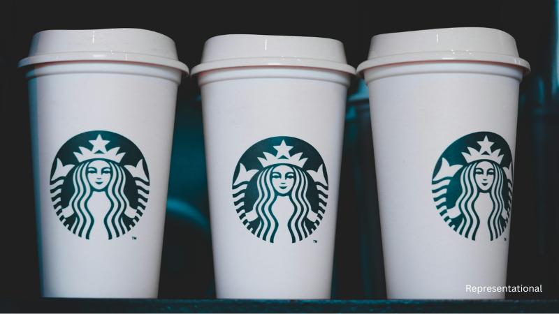 Starbucks to Sunset Pick-Up Only Locations as Part of Strategy Shift
