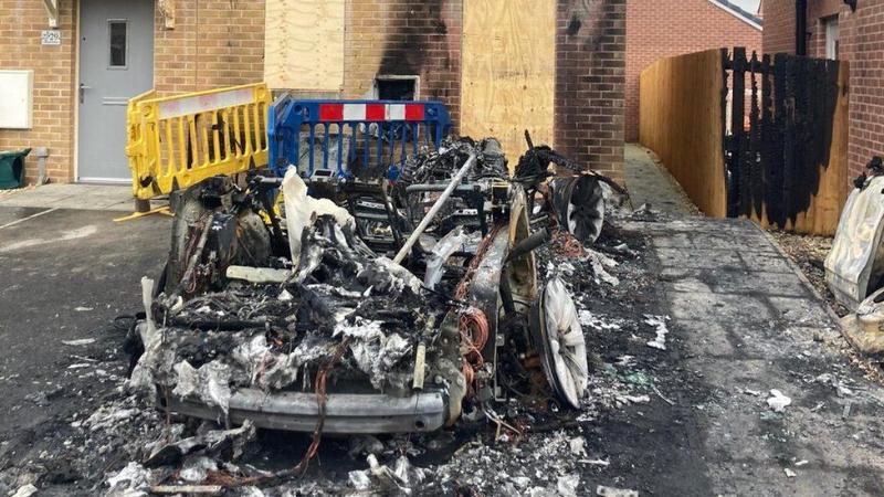 Houston Woman’s Range Rover Explodes After Possible Recall Malfunction, Raising Safety Concerns