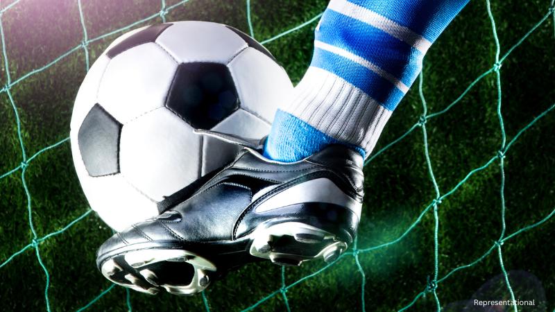 Lancaster high school football player dies after heat emergency at practice