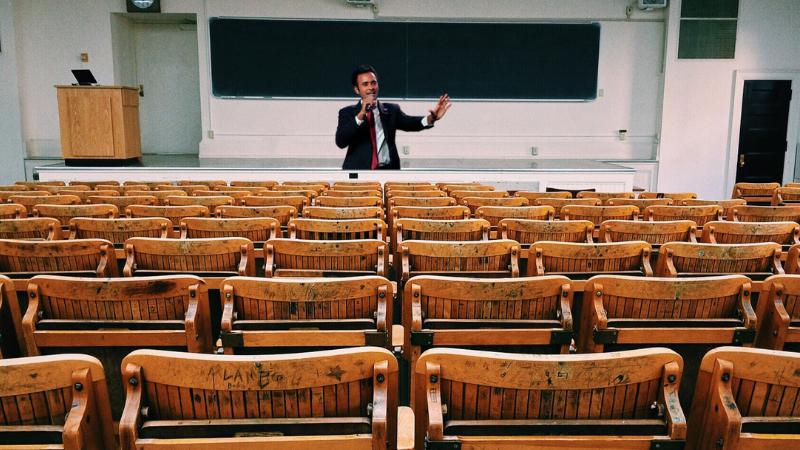 Vivek Ramaswamy pushes education reform and school choice in Ohio