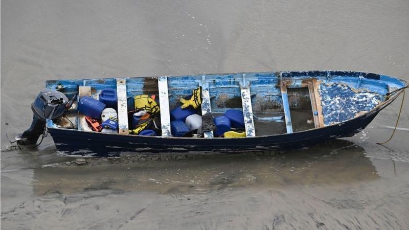 Tragic capsizing of migrant boat off San Diego claims lives, rescue efforts underway