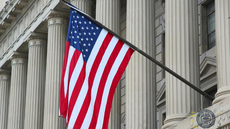 Trump patrols DC with police as federal arrests increase