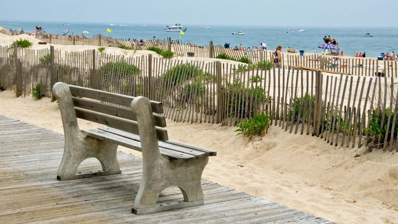 ​Jersey City and Newark rank among worst U.S. cities for summer staycations