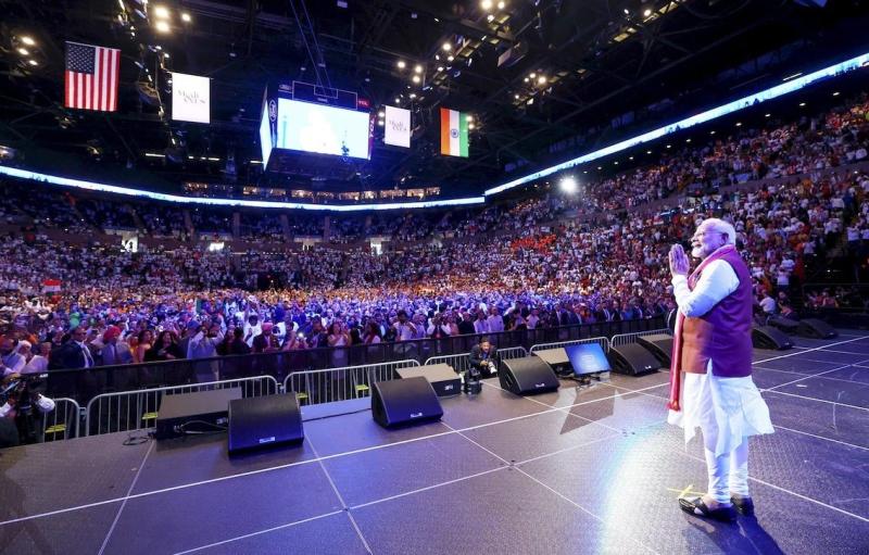PM Modi Addresses Thousands of Indian-Americans at Long Island Community Event