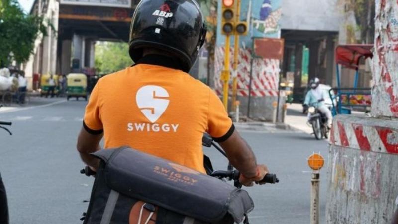 Swiggy Faces Tax Troubles with Rs 165 Crore Demand for FY 2021-22