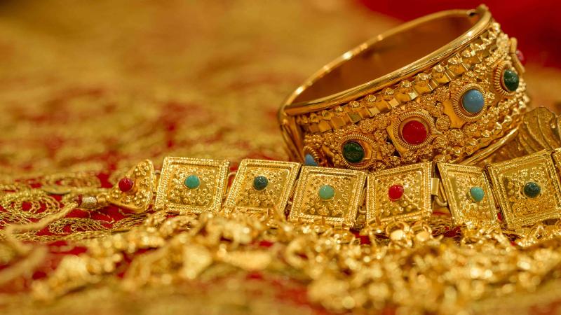 US Tariffs on Indian Gold Jewelry What NRIs Need to Know Before Buying