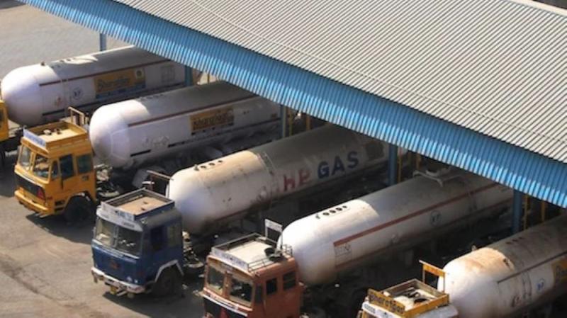 Aegis Vopak Terminals Approves ₹4,000 Crore IPO and ₹800 Crore Private Placement Amid Mixed Financial Results