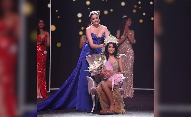 Nikita Porwal  From Traditional Roots to Femina Miss India World 2024