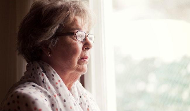 10 Effective Tips to Manage Mental Health During Menopause