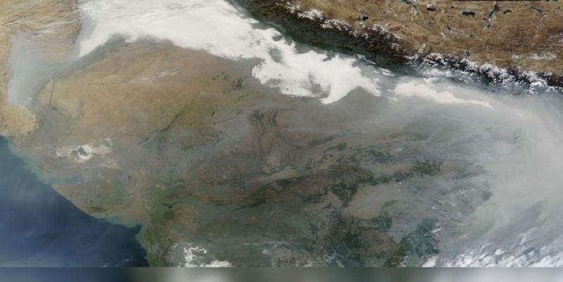 Supreme Court Rips Into Delhi Govt. Over Pollution as Punjab Records Highest Farm Fire Count