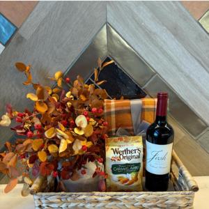 Create Joy with Beautifully Crafted Holiday Gift Baskets