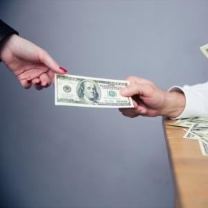 How Much Does a Home Remodeler Make 