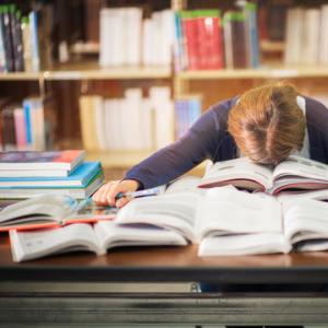 How Academic Pressure Rises Online and Why Exam Help Services Matter