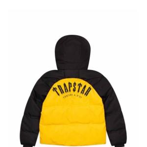 Trapstar: Street Style That Breaks Every Limit