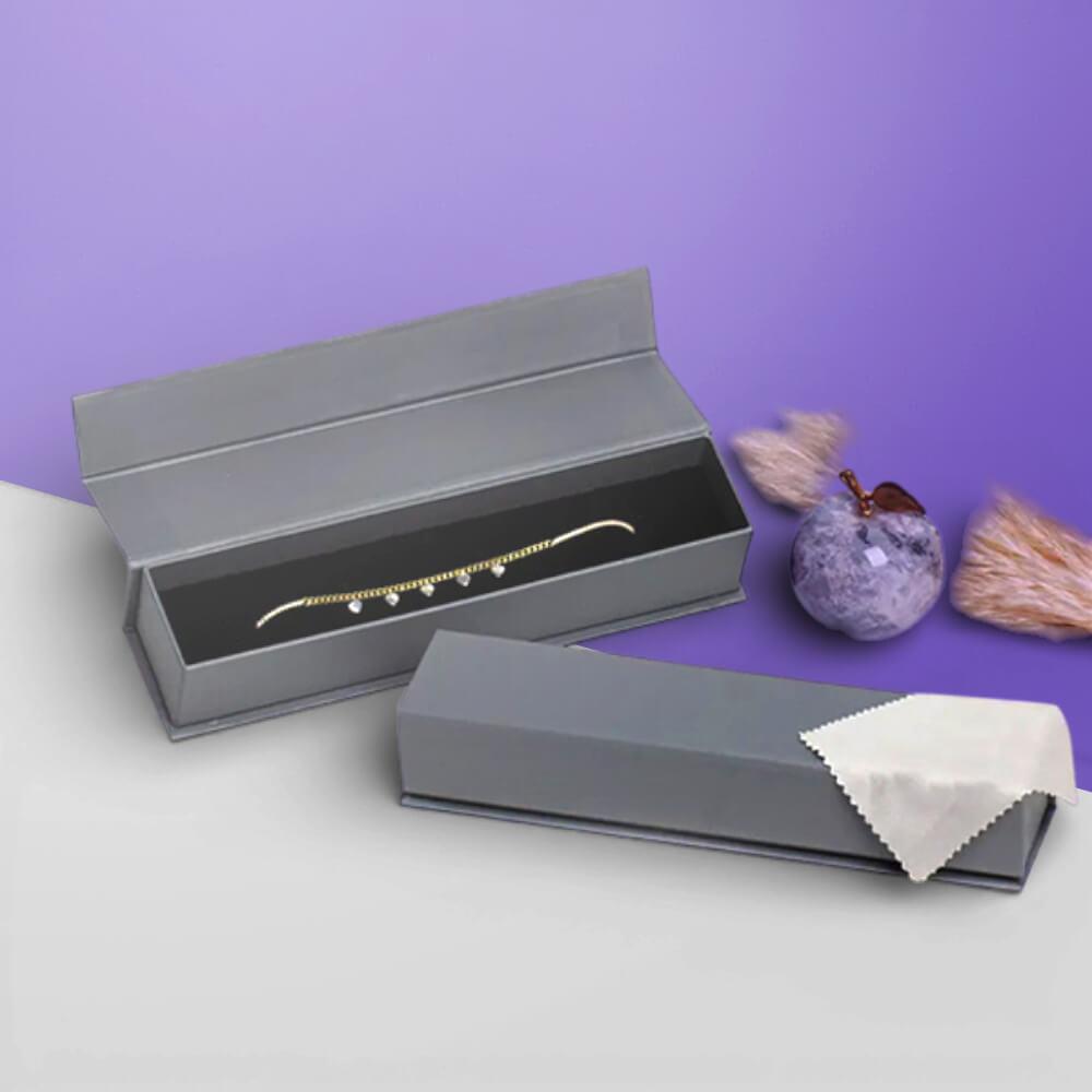 Why Jewelry Presentation Supports Higher Sales