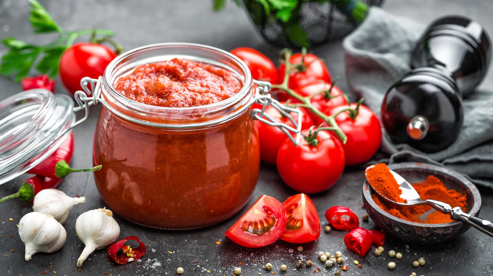 Tomato Paste Can  The Secret Ingredient Every Home Cook Should Use