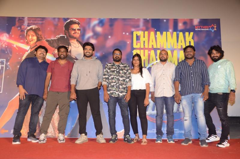 Kiran Abbavaram’s Meter First Single Chammak Chammak Pori Unveiled