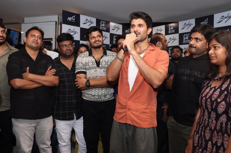 Anand, Viraj and Vaishnavi made me feel emotional and cry  Vijay Devarakonda
