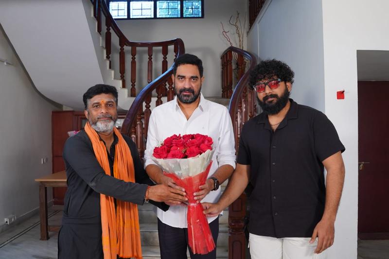 Director Krish released the trailer for "Ee Kathalo Nenu.".