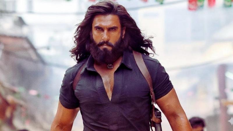 Ranveer Singh Finds Peace in Abu Dhabi Ahead of Dhurandhar: The Revenge