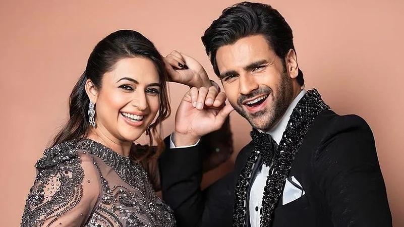Divyanka Tripathi Celebrates 9th Anniversary with Vivek Dahiya