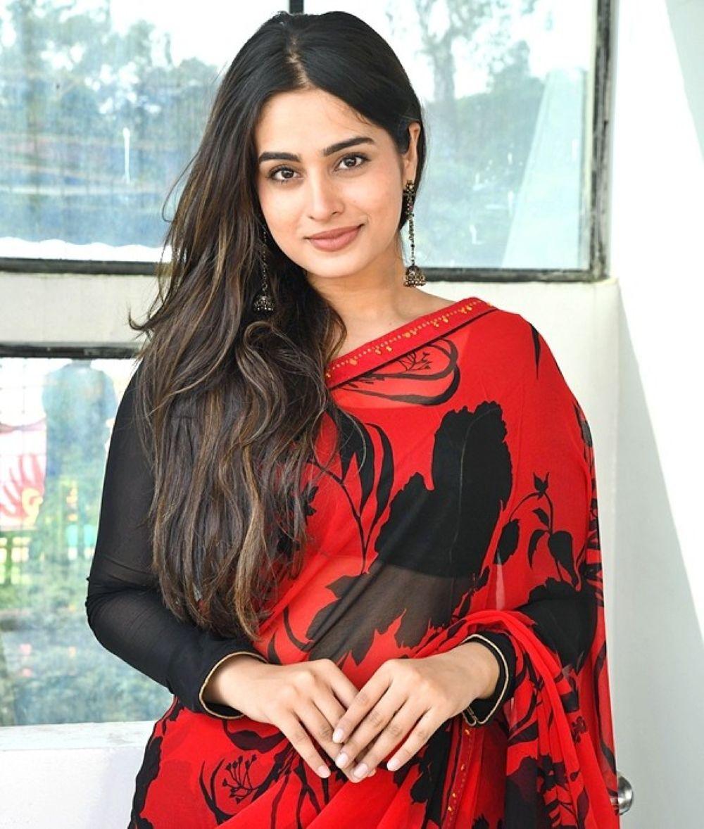 Ayesha Khan's Viral Interview Comment Sparks Controversy and Support