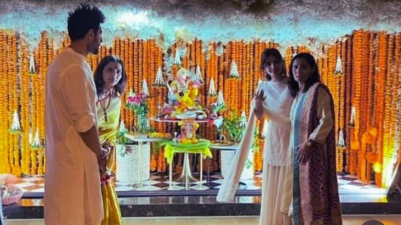 Kartik Aaryan And Sreeleela Celebrate Ganesh Chaturthi Together, Viral Pics Spark Dating Buzz