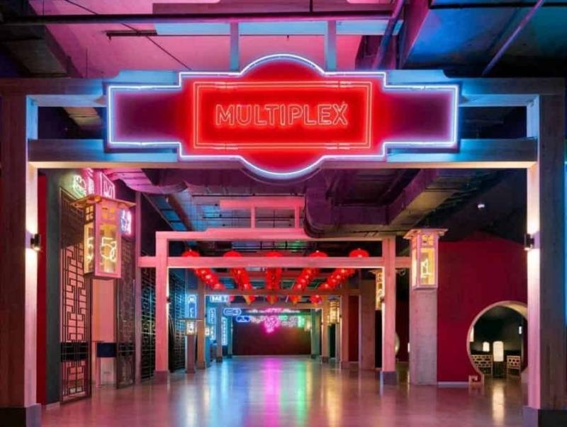 Single Screens vs Multiplexes The Decline of Single-Screen Theatres in India