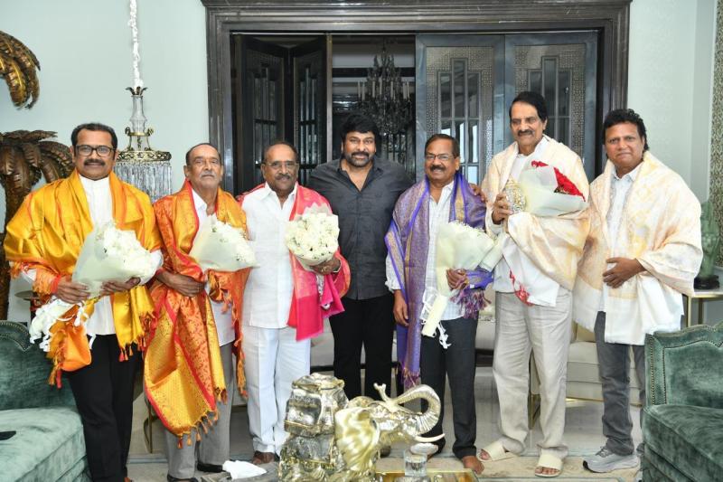 Megastar Chiranjeevi Celebrates Indra Re-release with Special Felicitation for the Film Team