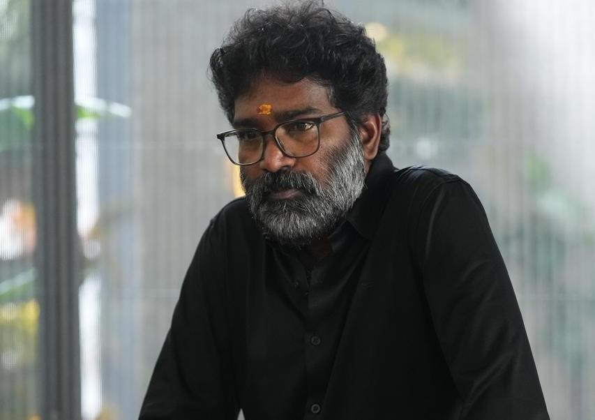 Bharta Mahasayaluku Vignapthi Director Kishore Tirumala Interview | Ravi Teja Family Entertainer