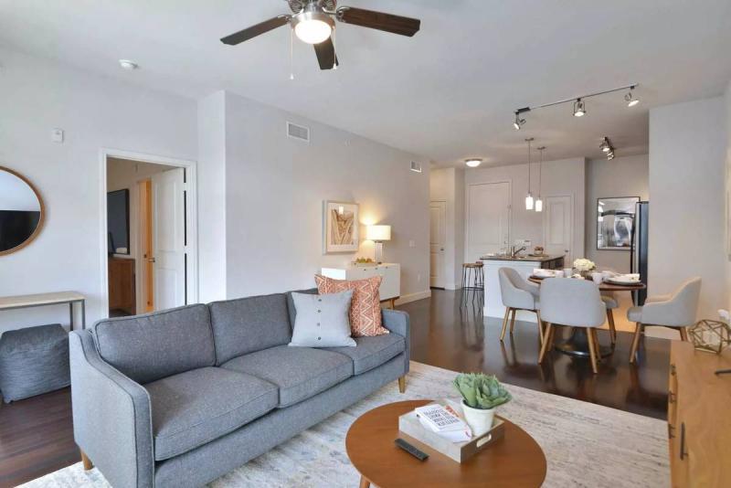 2br - 1229ft2 - 2 bed / 2 bath. Refreshing resort style pool! (Houston - Galleria)