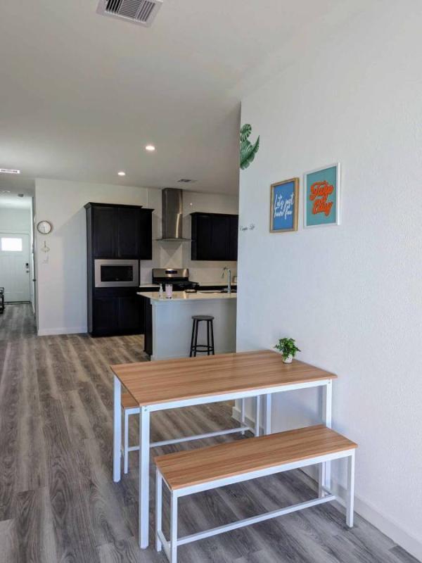 $900 / 3br - 170ft2 - Master bedroom for rent close to Med Center / NRG / Rice