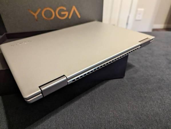 Lenovo-Yoga 720 2-in-1 13.3" Touch-Screen Laptop