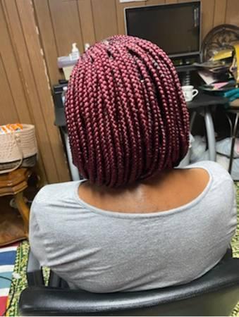 Diarra’s Proffessional African Hair Braiding (Saint Louis, MO)