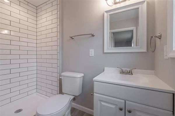 Professional contractor for painting, flooring, tile, drywall, and mor (wentzville, mo)