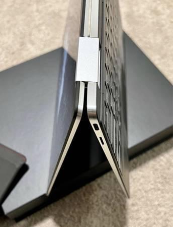 Dell XPS 9310 13” 2in1 - $875 (Beltsville, MD)