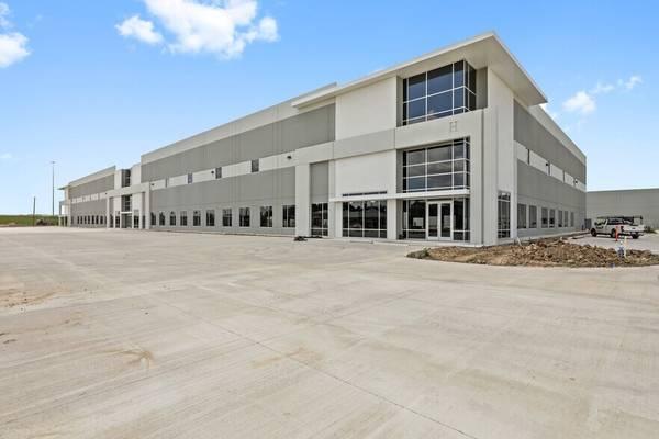 $1,400 / 1000ft2 - Houston, TX Warehouse for Rent #1539 | 1,000-179,990 sq ft (Houston)
