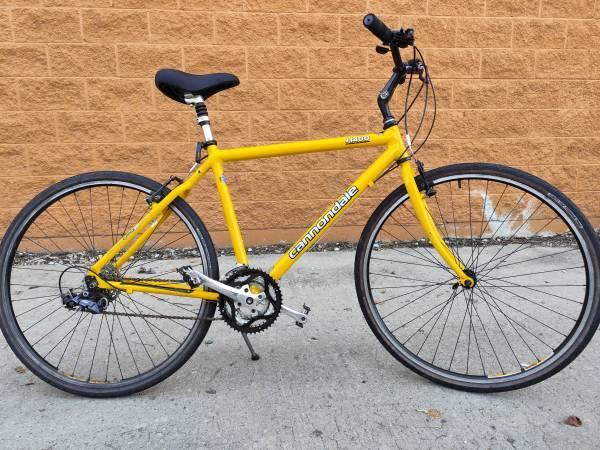 Cannondale H400 cad 2 adventure made in USA - $380 (Chicago)