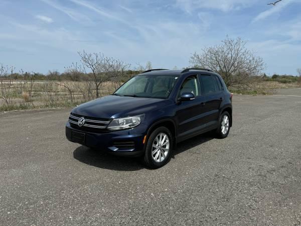 15 VW Tiguan 4Motion R-Line 2.0L