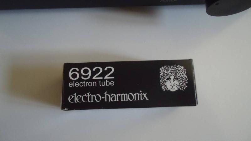 Cavelli Tube Hybrid Headphone Amp