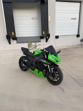 2010 Kawasaki Ninja ZX6R 600cc - $5,995 (Mesquite)