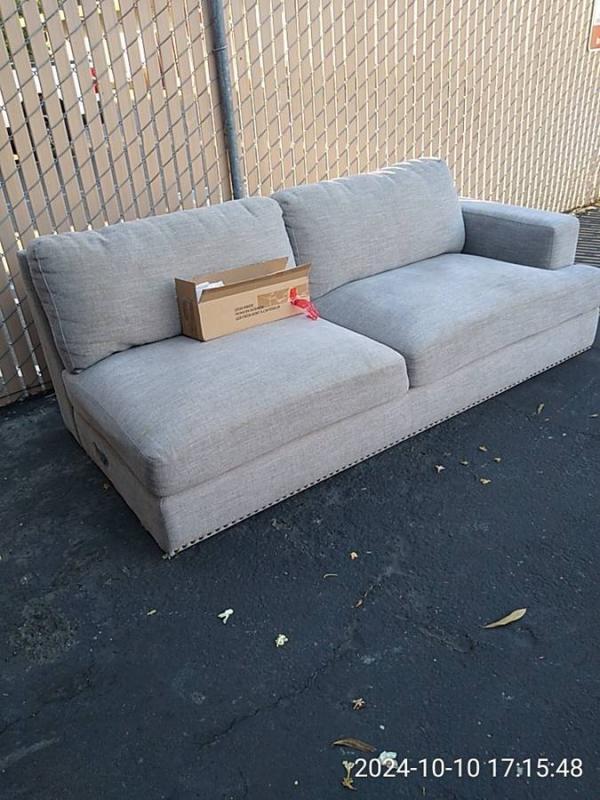 coach sofa Beds (sunnyvale)