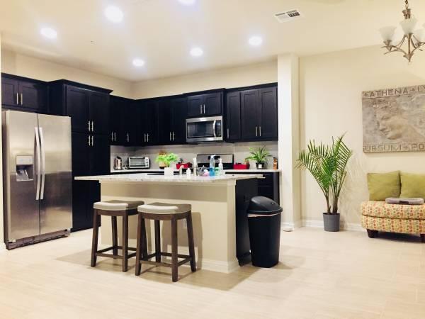 $825 / 4br - 2100ft2 - NW Austin at Lakeline Metro with Pool (Austin NW)
