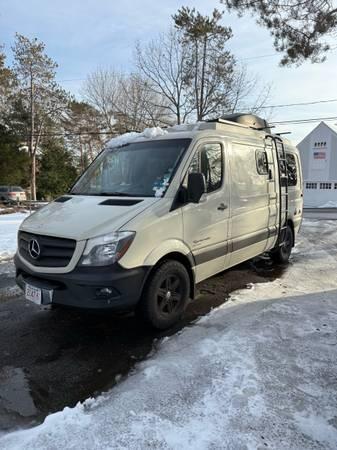 2014 Sportsmobile - Mercedes Sprinter
