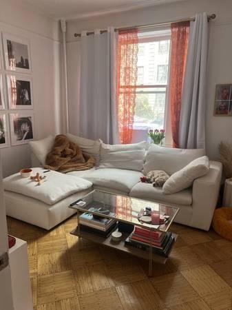 $970 Cute & Convenient Room in DUMBO,in the heart of BK Heights!