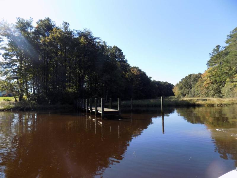 $199,000 Large waterfront lot with new pier! (Reedville)